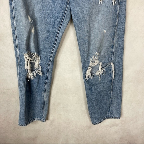 Levi's Wedgie Straight Authentically Yours Light Blue Wash Jeans Women's Size 25 - Picture 4 of 10